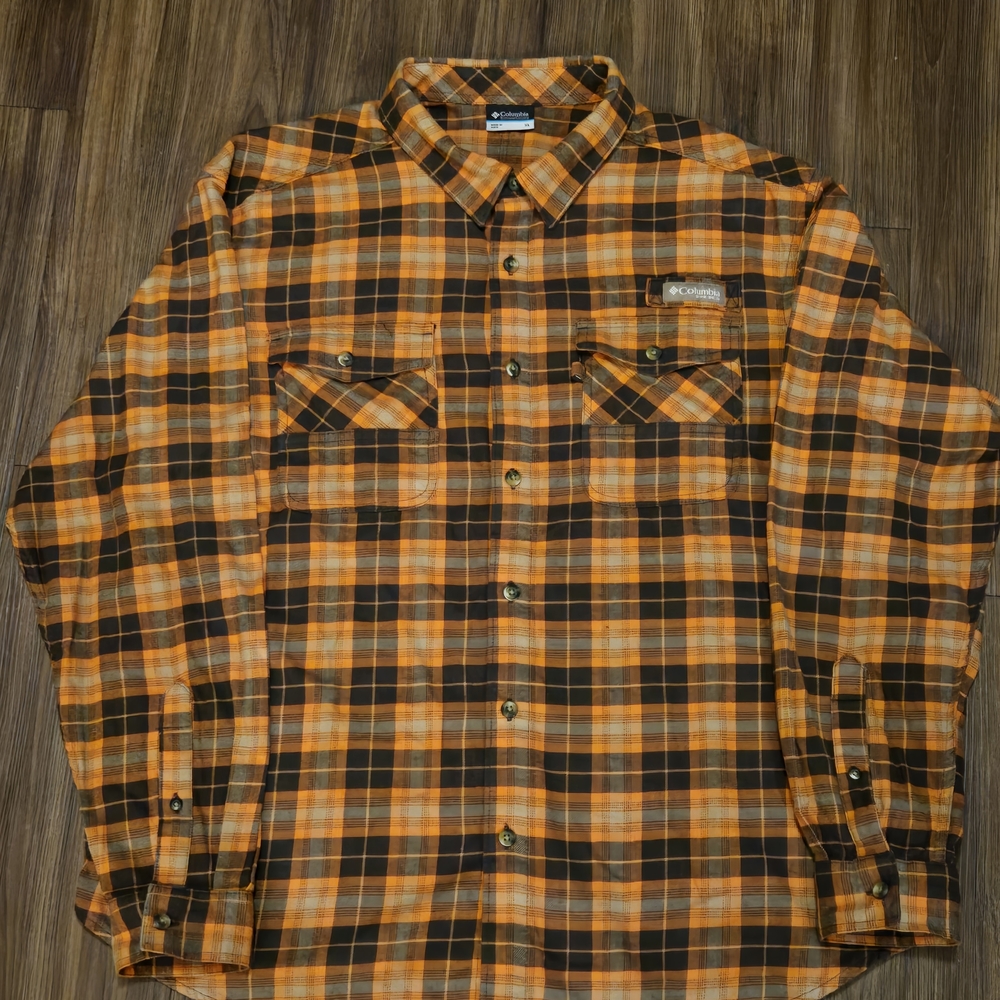 Columbia Men's Orange Plaid Shirt